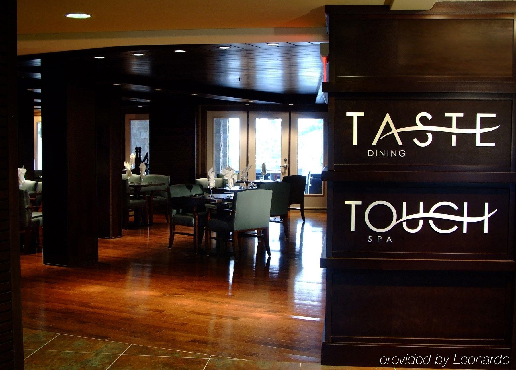 ברייסברידג' Touchstone Resort On Lake Muskoka מסעדה תמונה