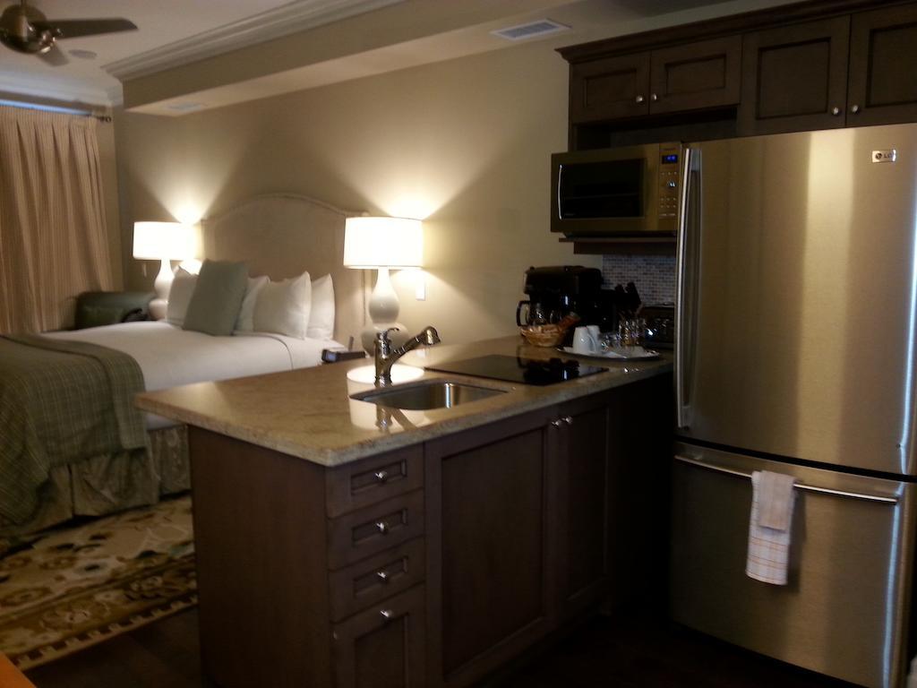 ברייסברידג' Touchstone Resort On Lake Muskoka חדר תמונה